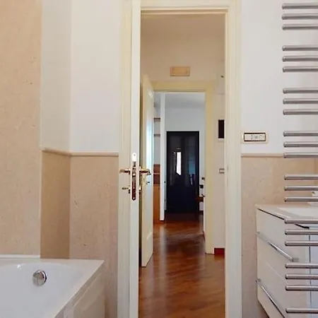 S166 - Sirolo, Nuovo Quadrilocale Completamente Accessoriato סירולו